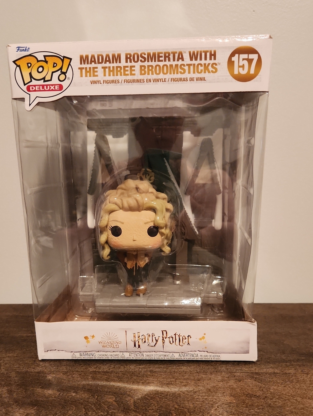 Funko Pop! Deluxe Madam Rosmerta With The Three Broomsticks